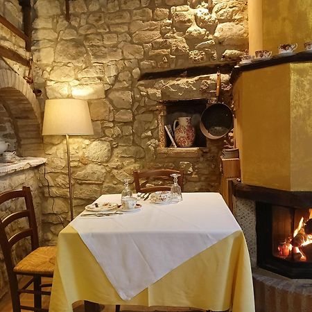 Agriturismo Casa Rastelli Monte Orsello ภายนอก รูปภาพ