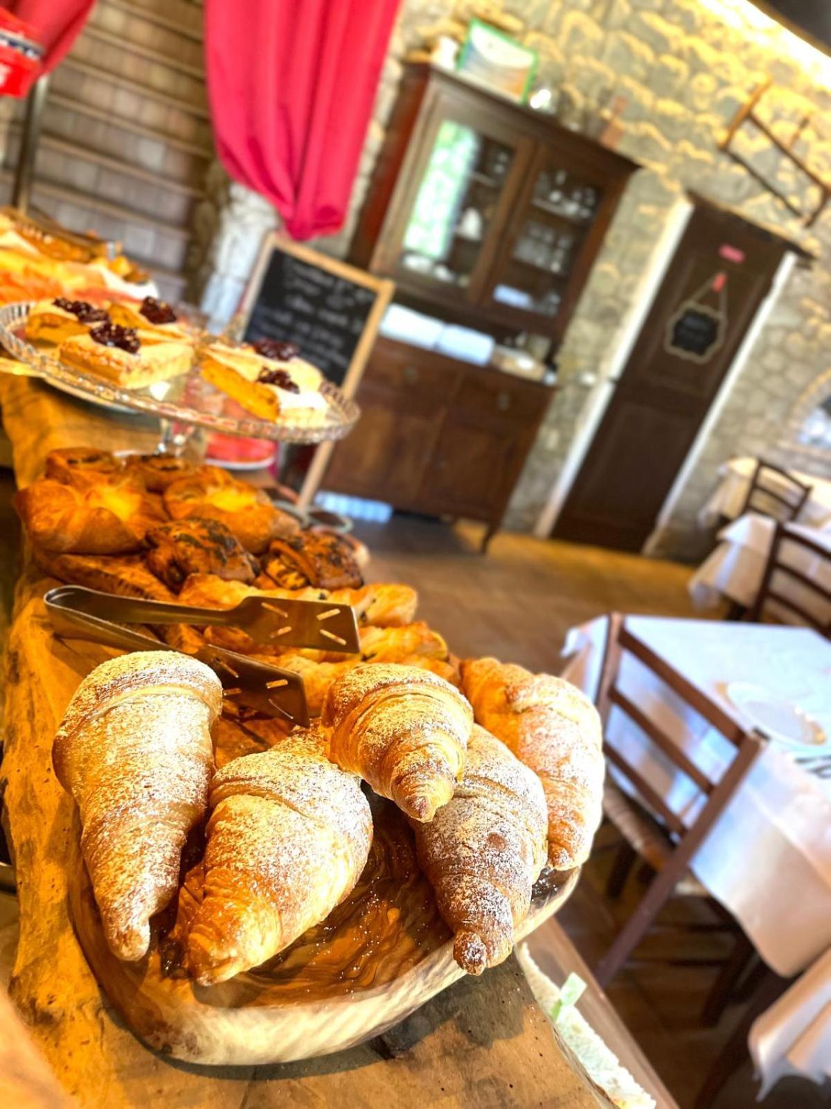 Agriturismo Casa Rastelli Monte Orsello ภายนอก รูปภาพ