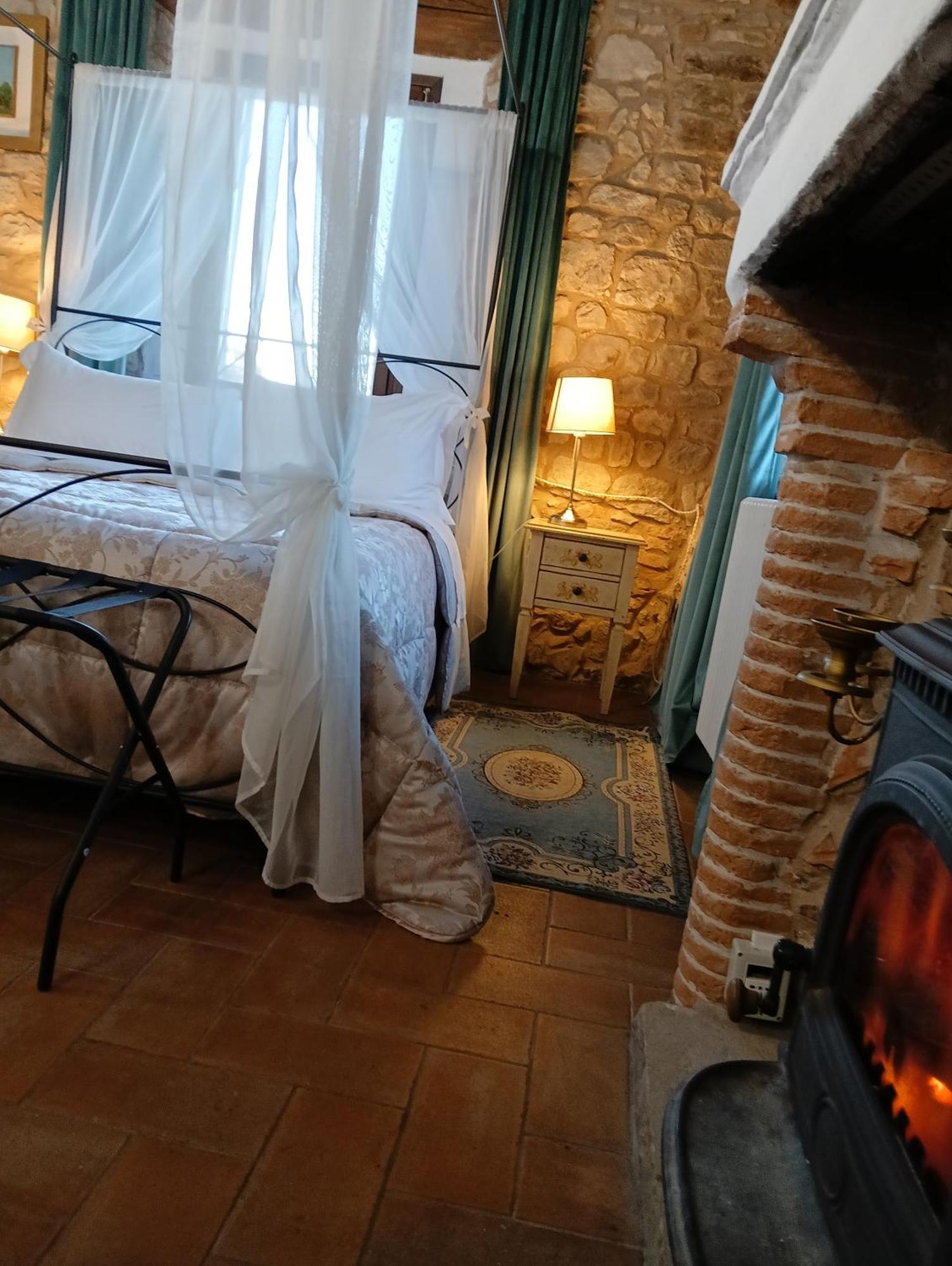 Agriturismo Casa Rastelli Monte Orsello ภายนอก รูปภาพ